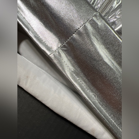 Half Heart Silver Metallic Shiny Vest Skirt Set Padded Qulited Puffer Womens S - Picture 12 of 15